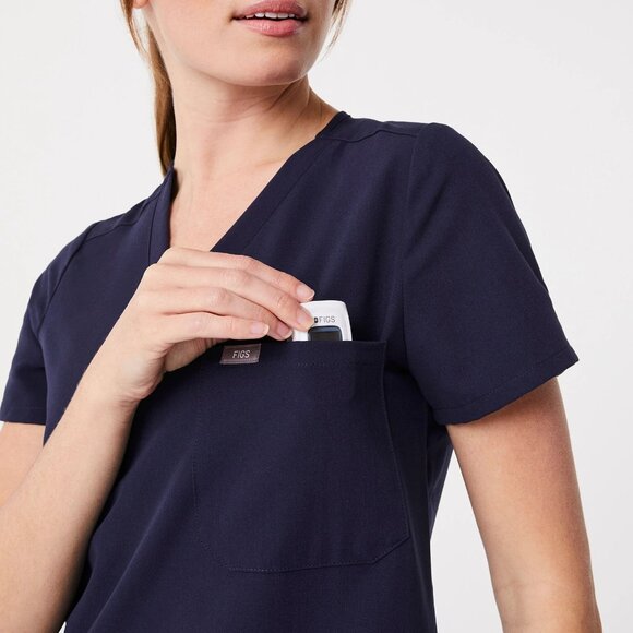 Figs Women's Catarina One Pocket Scrub Top in Navy, Size Small - Picture 3 of 8